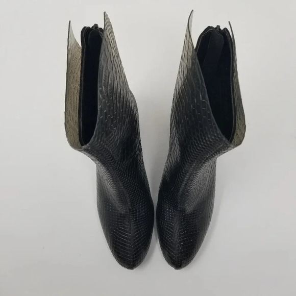 Charles & Keith Snake Print See-Through Boots 37 - Picture 5 of 13